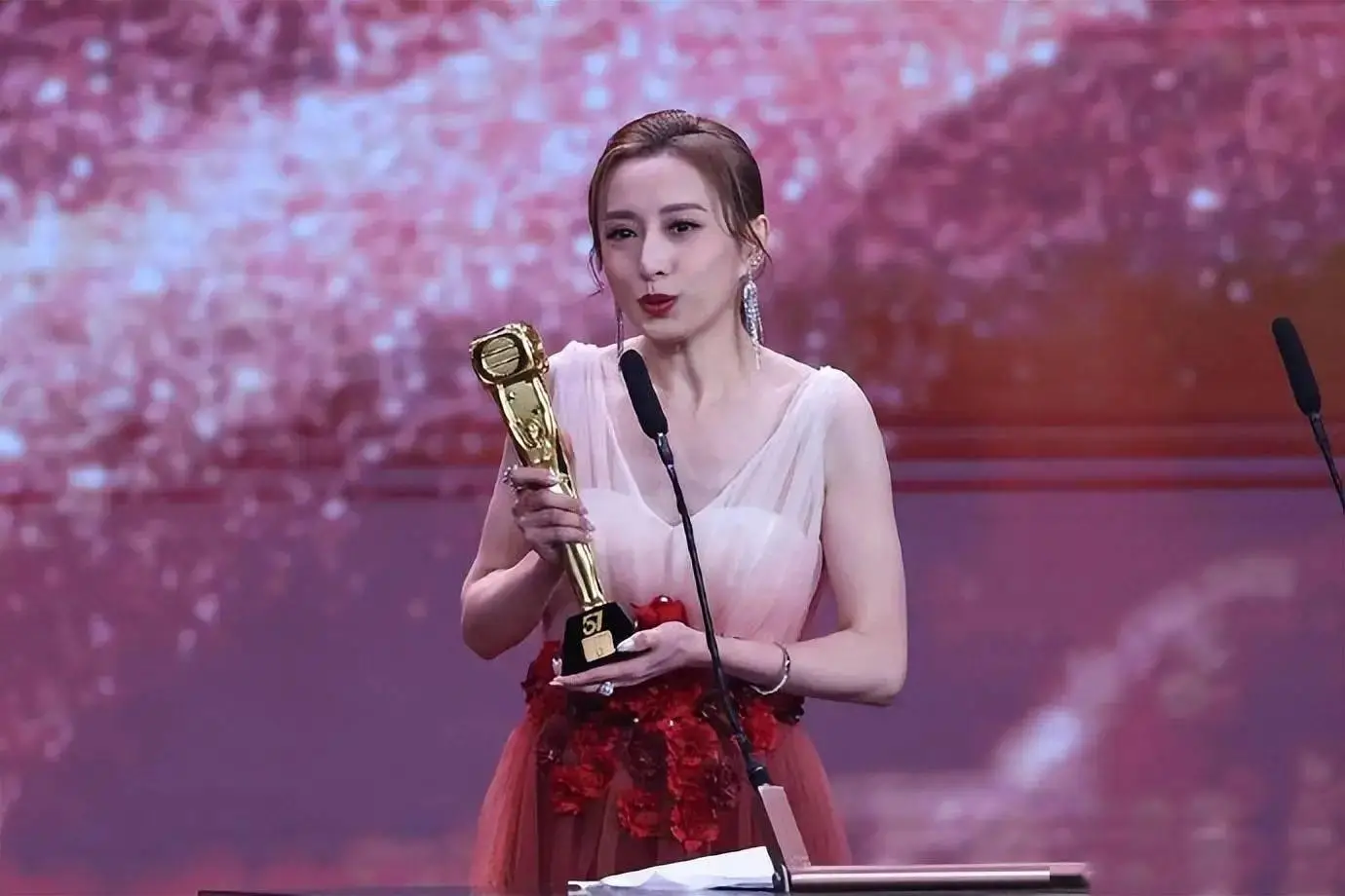 TVB花旦现状_七代港娱花旦回顾_香港女明星最新